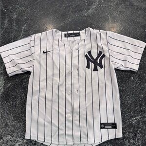 Nike New York Yankees Striped Jersey